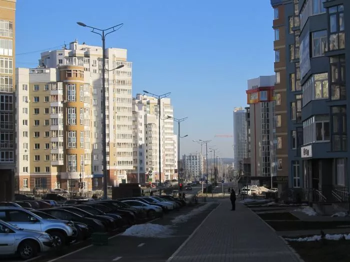 Опоры освещения на ул. Циолковского, Екатеринбург